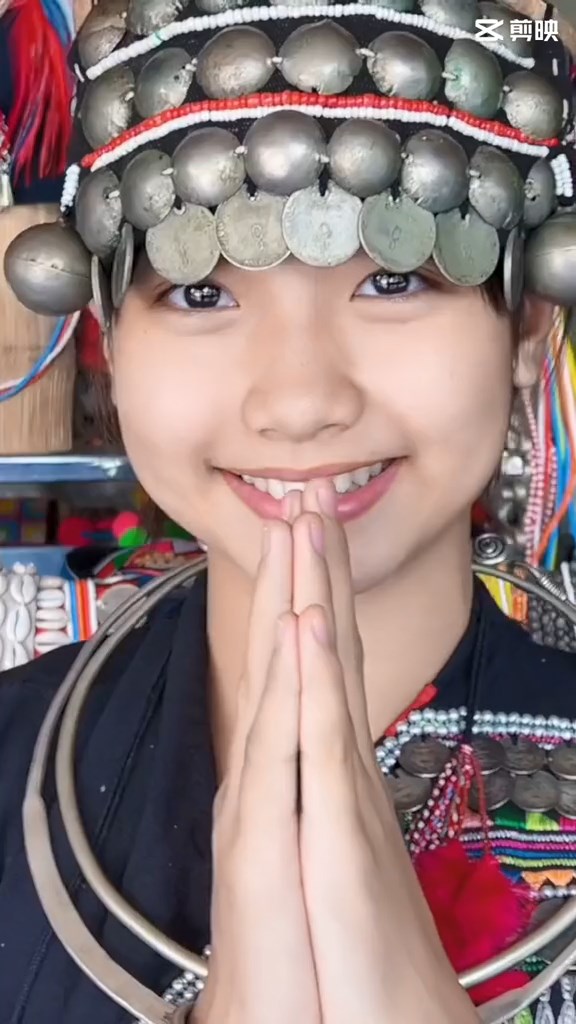 น้องมี่